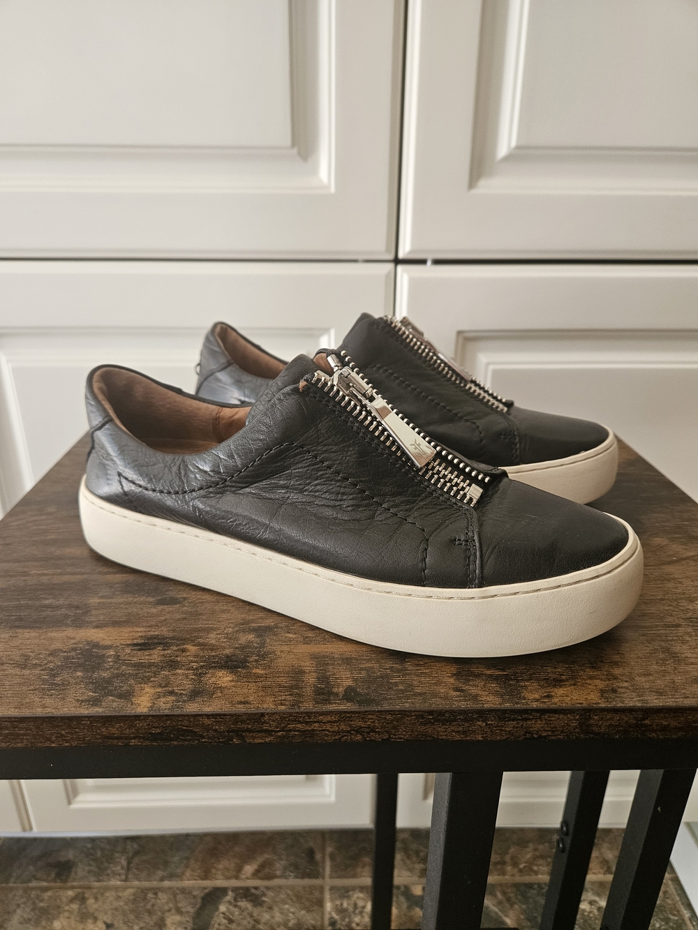 Frye Lena Black Leather Zip Sneaker Urban Chic Edgy Casual Alternative Grunge